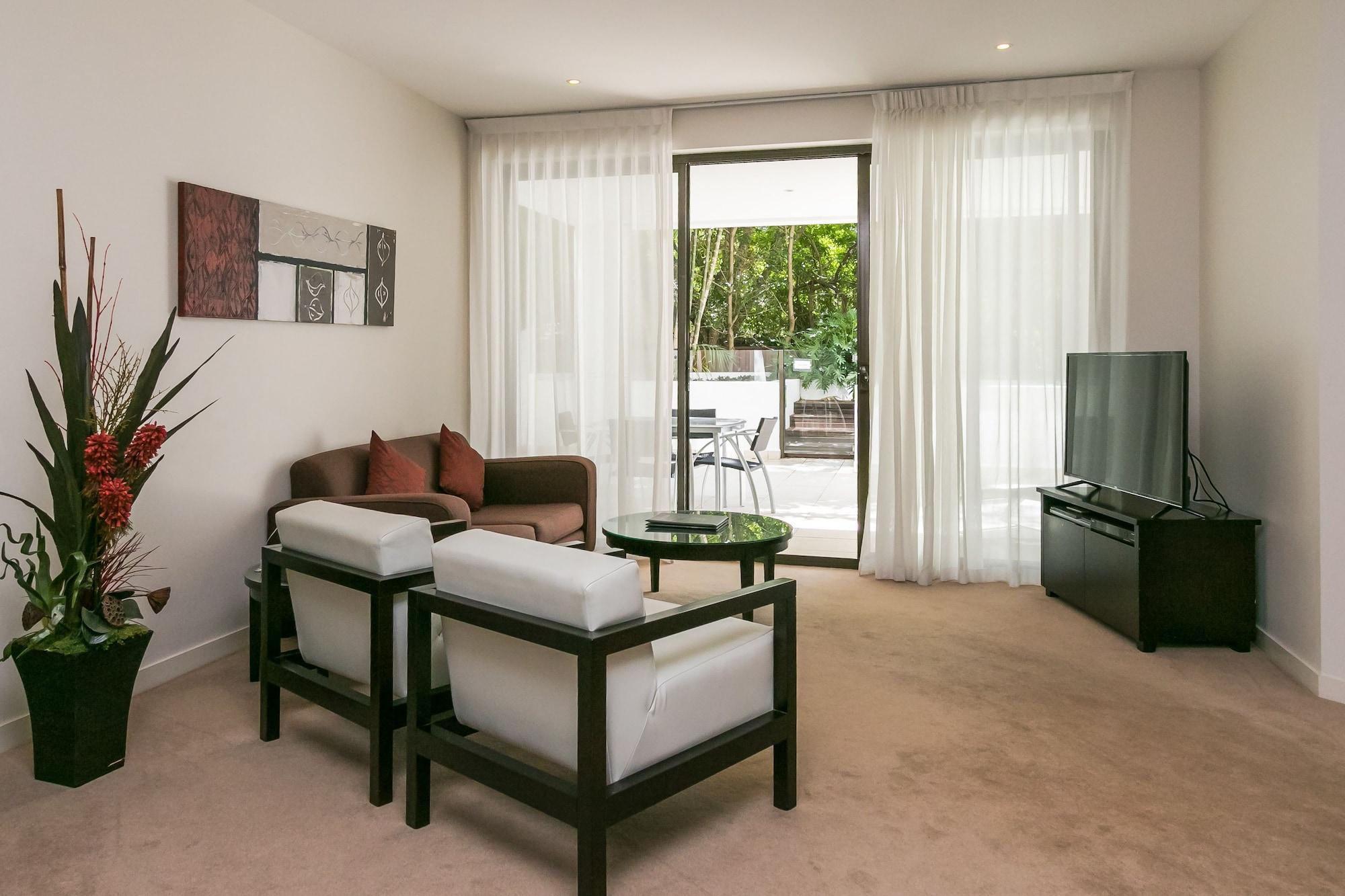 Grand Mercure Allegra Hervey Bay Extérieur photo A living room
