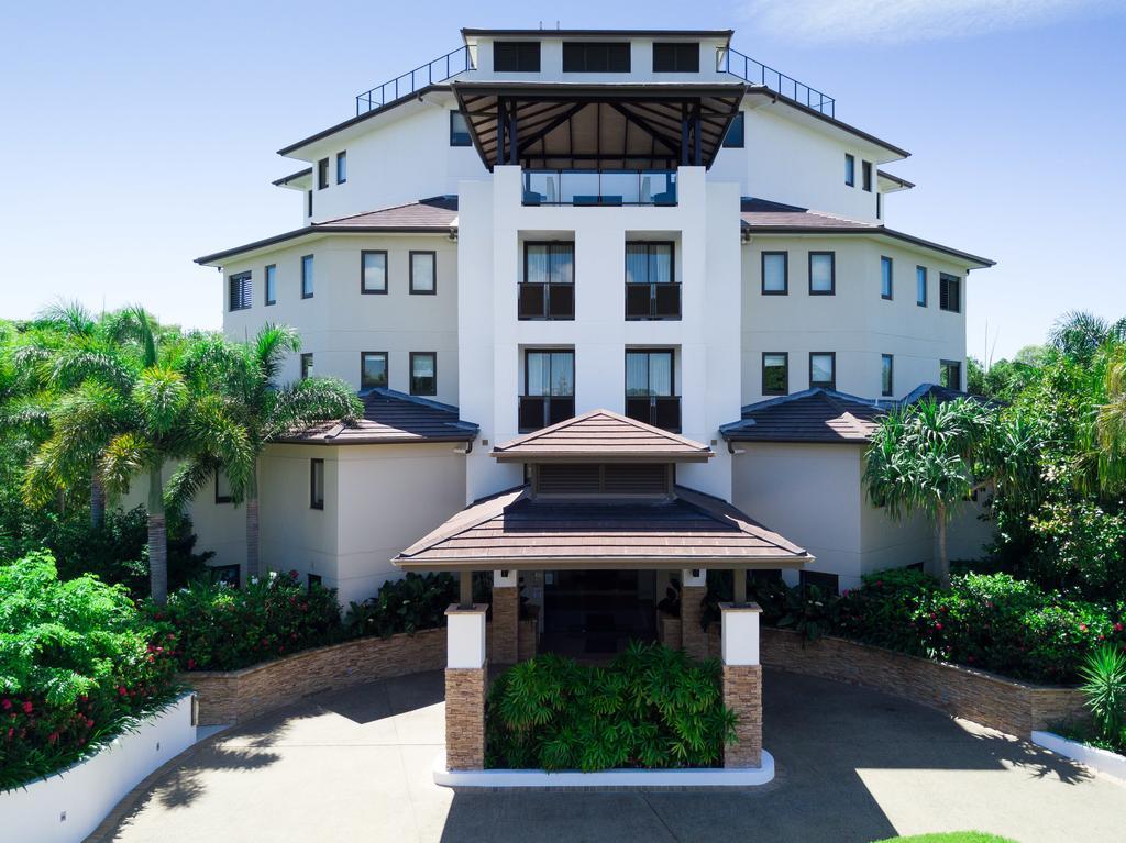 Grand Mercure Allegra Hervey Bay Extérieur photo The hotel's main building